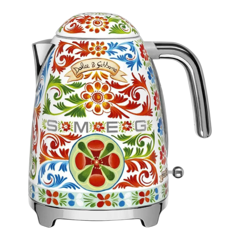 קומקום 1.7 ליטר מבית SMEG סמג דגם KLF03DGBEU סדרת דולצ`ה וגבאנה D&G אדום