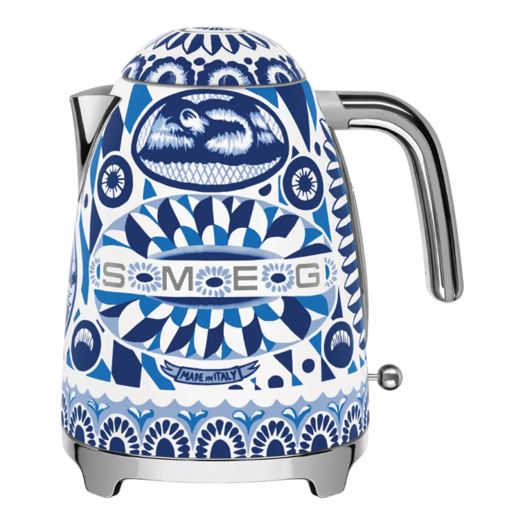 קומקום רטרו SMEG Dolce & Gabbana KLF03DGBEU – עיצוב יוקרתי במהדורה מיוחדת