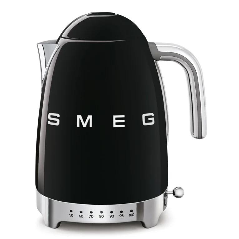 קומקום חשמלי SMEG KLF04BLEU בצבע שחור – שליטה מדויקת בטמפרטורה בנפח 1.7 ליטר