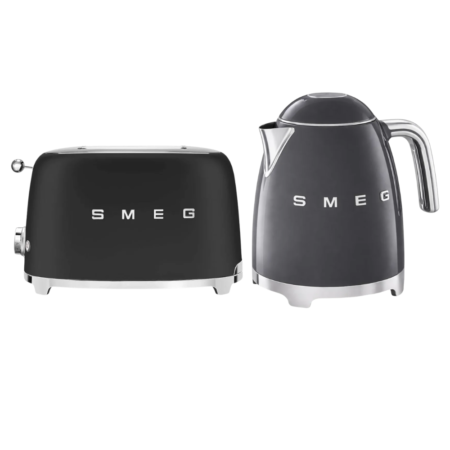 طقم محمصة وغلاية SMEG TSF01 KLF03 باللون الأسود اللامع - تصميم فاخر مستوحى من الطراز القديم