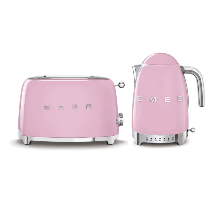 SMEG TSF01PKUS & KLF04PKEU Pink טוסטר וקומקום חשמליים – סט מטבח רטרו
