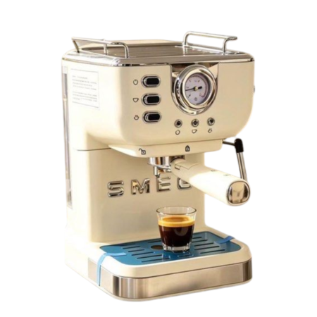 SMEG Semi-Automatic Espresso Machine – Semi-automatic espresso machine with 20 bar pressure